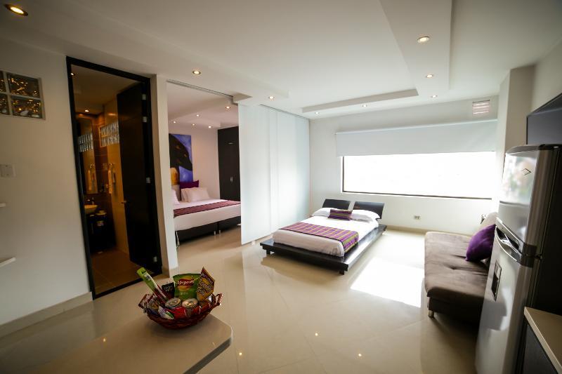 Hotel 33 Conquest เมเดยิน ภายนอก รูปภาพ