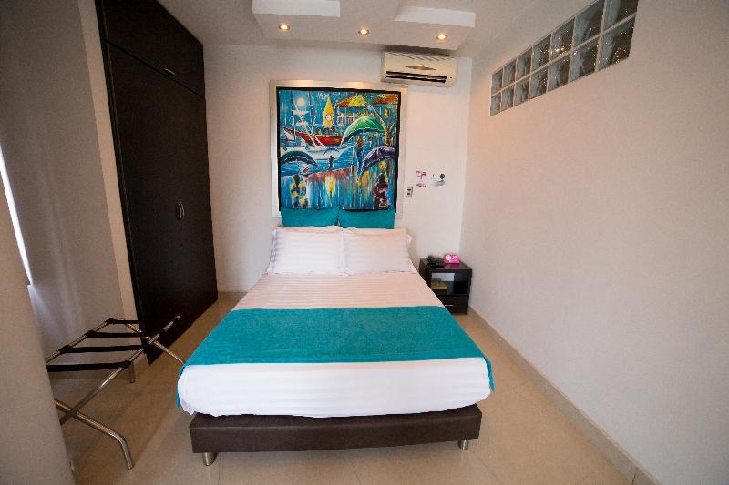 Hotel 33 Conquest เมเดยิน ภายนอก รูปภาพ